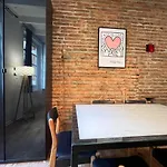6p Au Coeur Des Carmes Appartamento