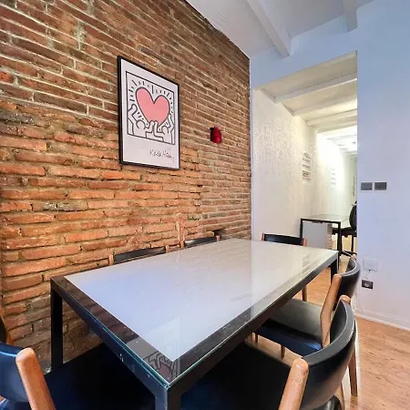 6p Au Coeur Des Carmes Apartamento *