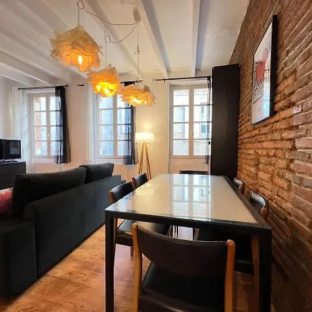 6p Au Coeur Des Carmes Apartment