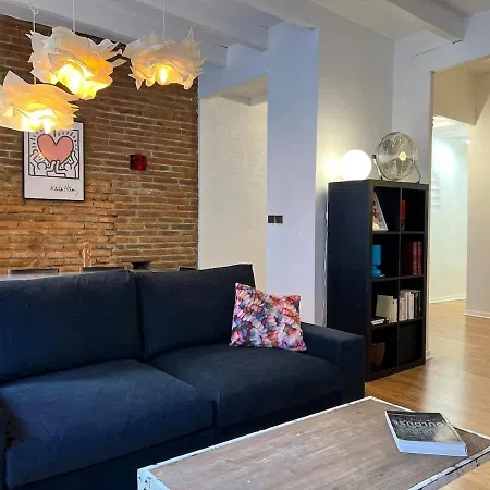 6p Au Coeur Des Carmes * Toulouse